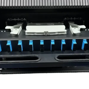 ODF metálico de 12 puertos para conectores LC o SC duplex estructura de montaje tipo rack.